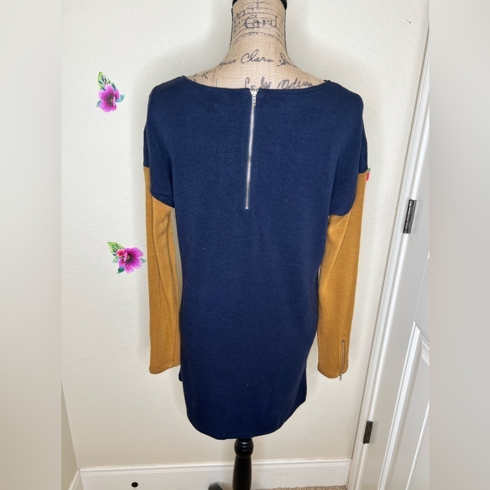 THML Embroidered Sweater Navy & Gold Long Sleeve Tunic Dress Size M - Picture 9 of 13